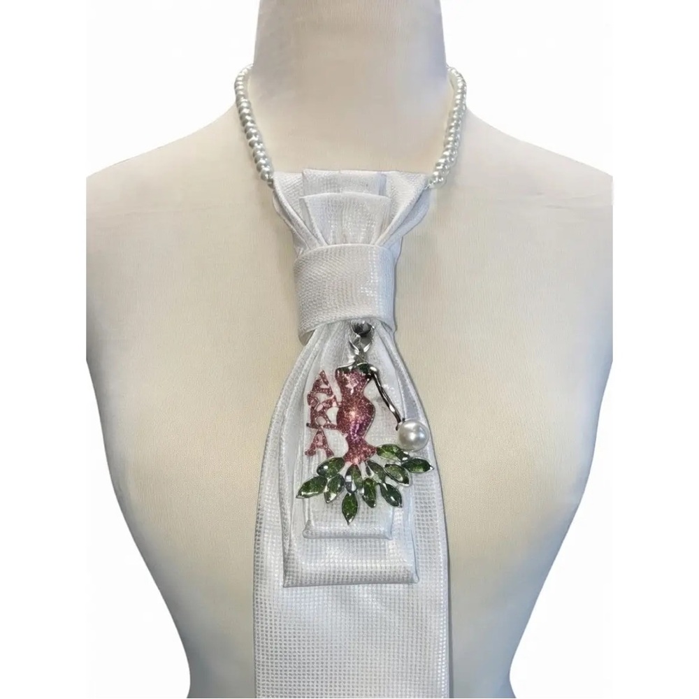 Custom Necktie Necklace - White Satin with Aka Brooch